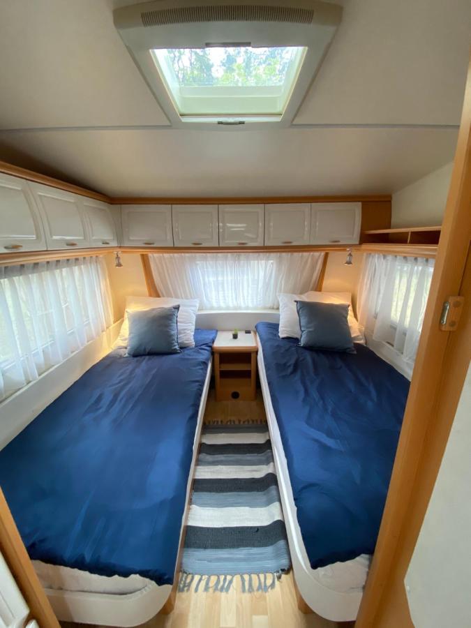 Przyczepa Abordaz Na Campingu Kormoran Hotell Hel Exteriör bild